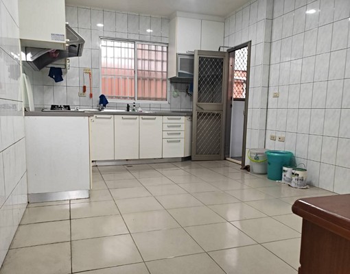 近仁愛國小清靜優雅3房大平房+前大庭院 - Image 14