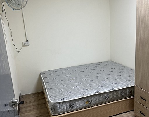 走路3分鐘捷運鳳山西站，雅房5000，網路、水費、公電均免費 - Image 3