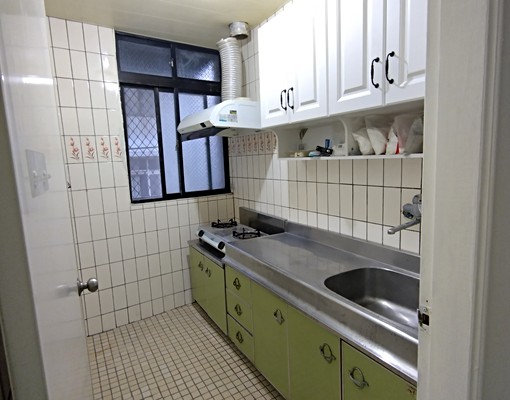 重慶公園三樓公寓出租 - Image 8
