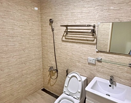 可租補💎超大一房一廳+儲藏間💎電梯💎子母車💎室內機車 - Image 12