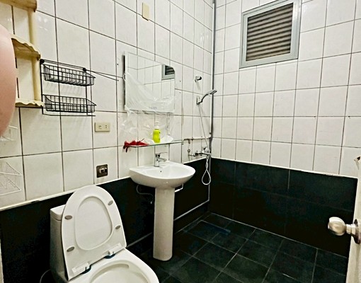 易居社會住宅❤捷運新莊站❤️空屋正3房全室油漆❤️可租補可寵 - 591租屋網 - Image 11