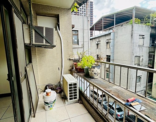 易居社會住宅❤捷運新莊站❤️空屋正3房全室油漆❤️可租補可寵 - 591租屋網 - Image 4