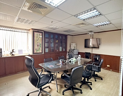 北高雄富國企業家|辦公大樓優質大空間 - Image 1