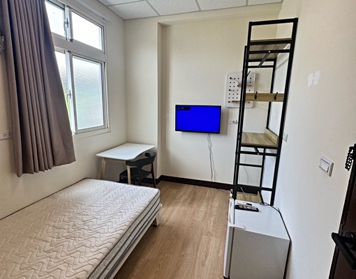 中壢後站步行5分鐘、透天小套房 - Image 1