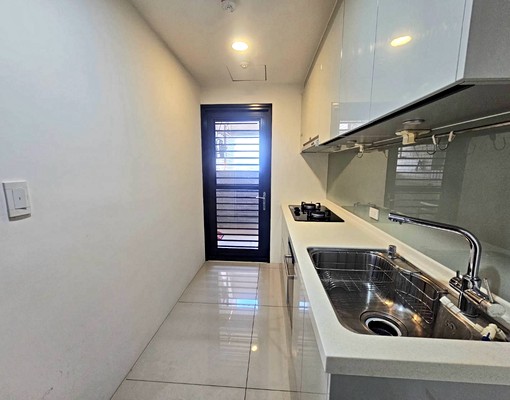 專任💥登陽步康橋💥大里二期●高樓層三房+平車●含管 - Image 5