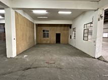 中興路新屋中興路旁農舍廠房..