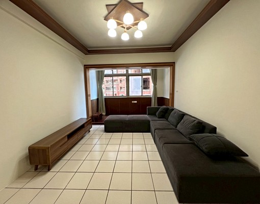 $大晟房屋/可租補/免仲介費/小家庭首選 - Image 1