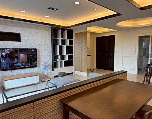 12期74西屯逢甲惠宇澄品雙平車大三房 - Image 1