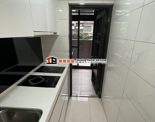 內湖站~全新電梯三房~鬧中取靜~屋齡新~機能強~ - Image 13