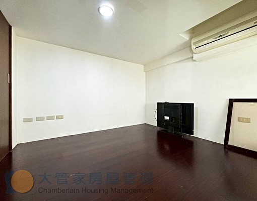 近高鐵挑高樓中樓三房美屋出租 - Image 8