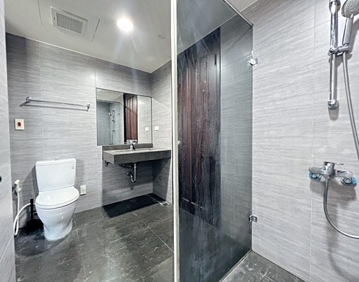 西屯近水湳市場｜捷運宅｜三房樓中樓｜南北座向｜雙平面車位 - Image 14