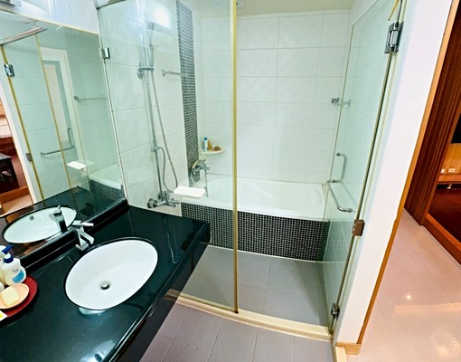 【左營介壽路靜好宅】陽光灑落的檜木香氣，2房出租中 - Image 13