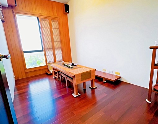 【左營介壽路靜好宅】陽光灑落的檜木香氣，2房出租中 - Image 5