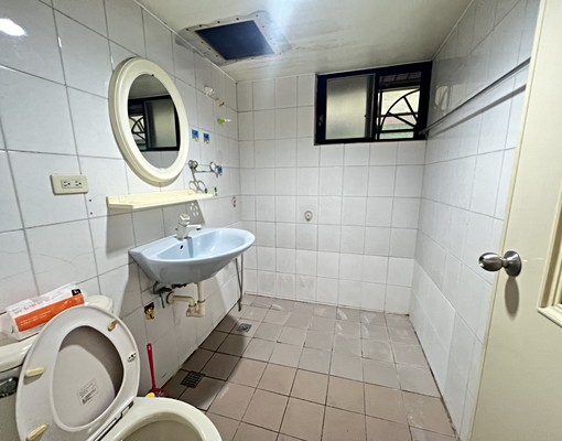 陽明優質明星學區*大四房出租(含管理費)可租補 - Image 13