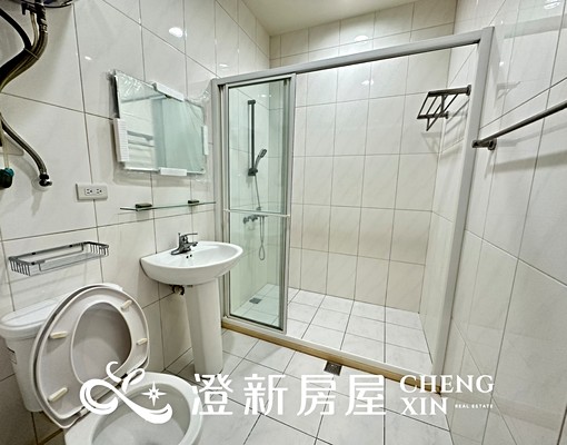 近台元三民商圈，全新翻修首住美套房 - Image 14