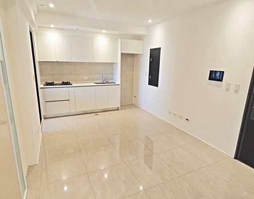 屋況好含車管即可入住 - Image 2