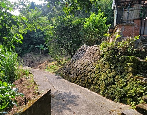 東湖康樂街~內溝溪~老厝（三合院/種蔬果) - Image 2