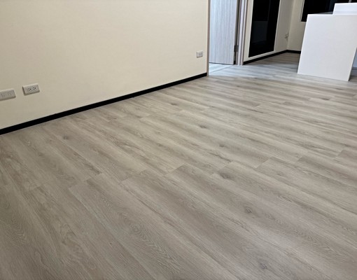 稀有物件全新未住賺錢家具電可談(可租補) - Image 1