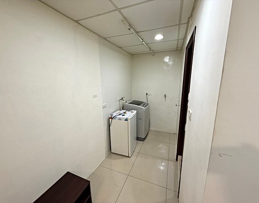 景平/免爬高/採光通風獨洗曬/家具齊全空間大/生活機能佳 - Image 6