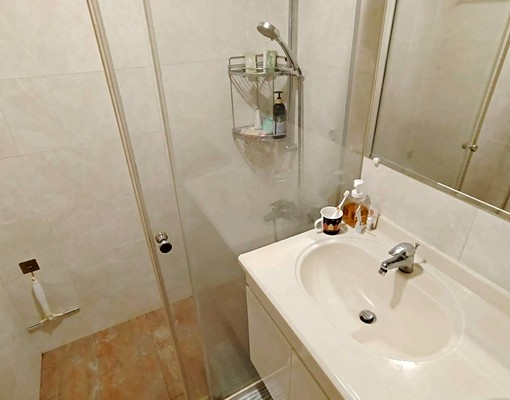 板橋車站/可入籍/正兩房裝潢精美/採光通風家具齊全/空間大/ - Image 12