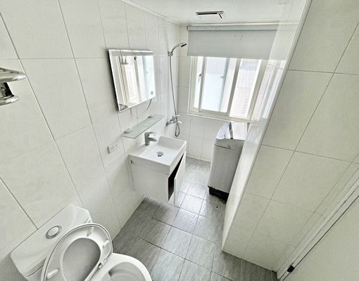 近一中🥤台水電管理員大空間🥤流理台採光隔音頂獨洗曬可租補 - Image 6