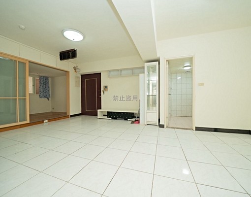 淡水新興街華夏 - Image 1