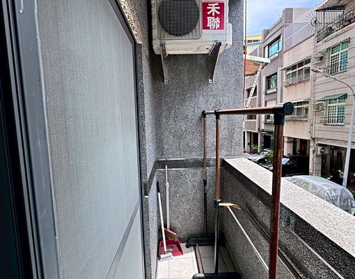 前金大陽台套房出租 - Image 14