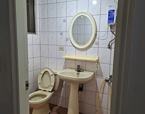 近大坪林捷運站套房出租 - Image 3