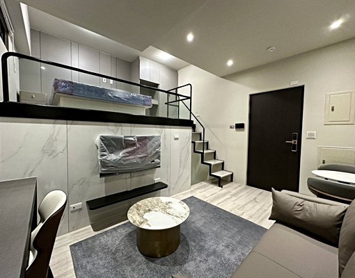 💕逢甲&文華🔥全新完工電梯1房1廳樓中樓🔥可租補💕 - Image 1