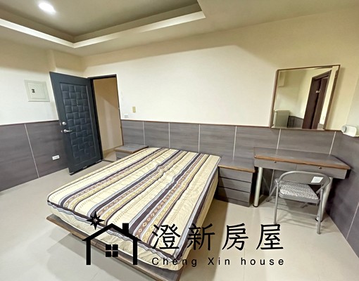 市中心近巨城✨電梯獨立套房精美裝潢家具齊全分離式冷氣拎包入住 - Image 4