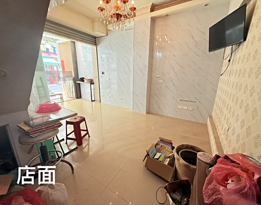 鳳山西捷運站丨鳳山家樂福店面1樓 - Image 3