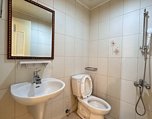 ✨THEONE✨舒適大空間❤兩房含平車🚗秋紅谷 - Image 8