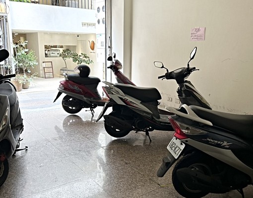 城隍廟可當倉庫可當工作室/分離式冷氣 - Image 9