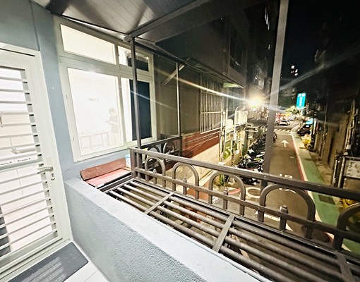 中山國小站/獨立洗衣陽台/變頻冷氣/垃圾代收/乾濕分離/採光 - Image 10