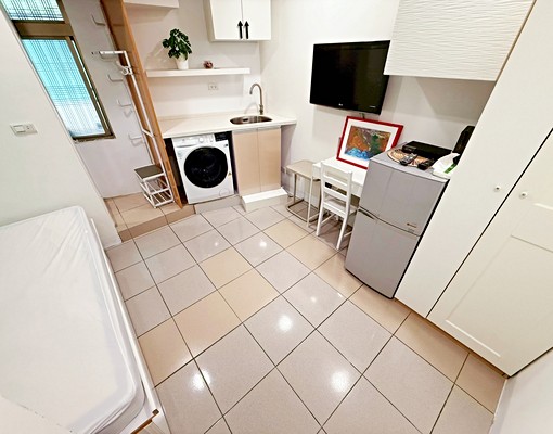 板橋站🔥採光大房✦廁所窗✦獨立洗烘脫/曬衣✦開伙✦變頻冷氣 - Image 3