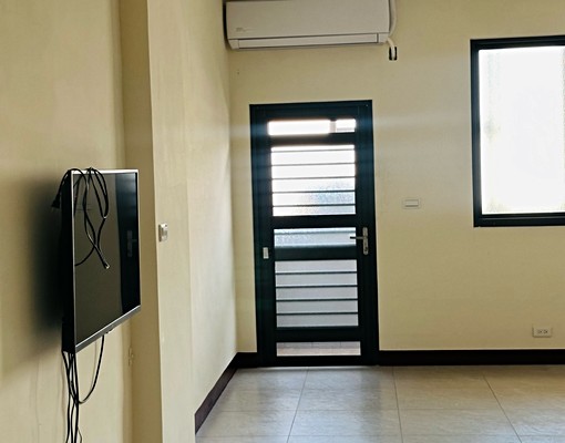 仁美國小💖有客廳💥臨路大陽台獨洗曬🎄12坪大套房 - Image 11