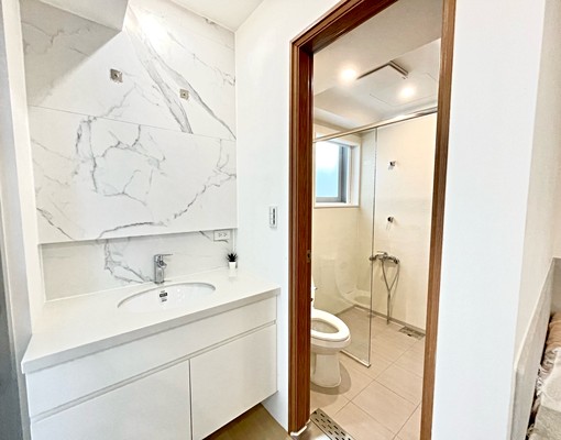 全新裝潢🏠管理員✨子母車✨電梯✨獨洗曬✨流理臺✨可租補💯 - Image 8