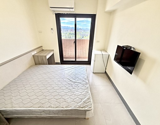 全新未住🎈火車站🎈新時代🎈陽台獨曬🎈可租補雙租補 - Image 8