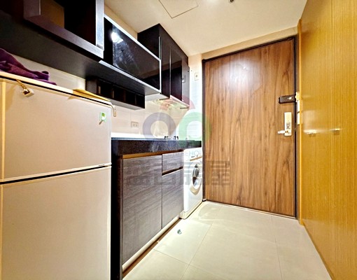 市政府旁【佳茂世界之心】高檔漂亮大套房有電磁爐流理台,搶租中 - Image 2