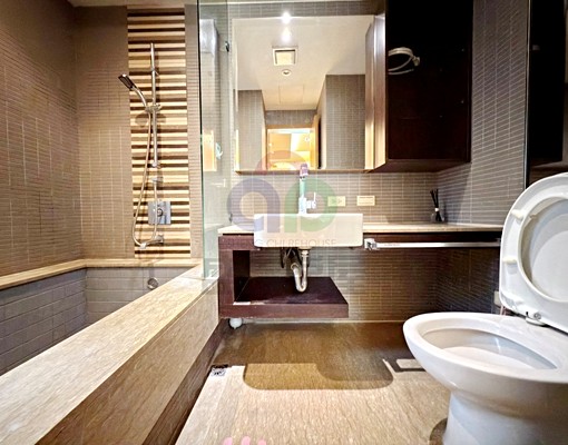 市政府旁【佳茂世界之心】高檔漂亮大套房有電磁爐流理台,搶租中 - Image 9