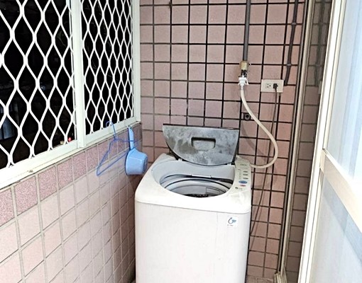 藝文特區旁電梯陽台套房，免仲介費、可租補、獨立洗衣機 - Image 7