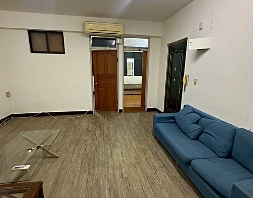 近板新站可寵三房歡迎合租 - Image 1