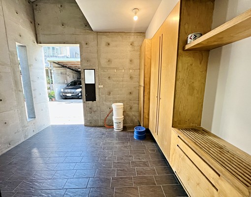 住商金仕曼🌟獨棟透天，一二樓加蓋三樓，漂亮屋況🏠方便看屋 - Image 7