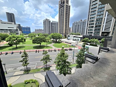 ☎️☎️八德近G01捷運夜市旁4＋1房車☎️☎️