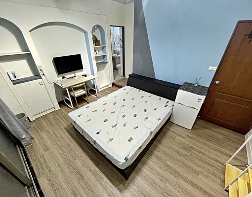 西區超便宜💕多間可選💕陽台獨洗💕鄰近勤美 - Image 12