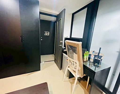 西門/格局方正採光通風獨立陽台洗曬/家具齊全/生活機能佳 - Image 5