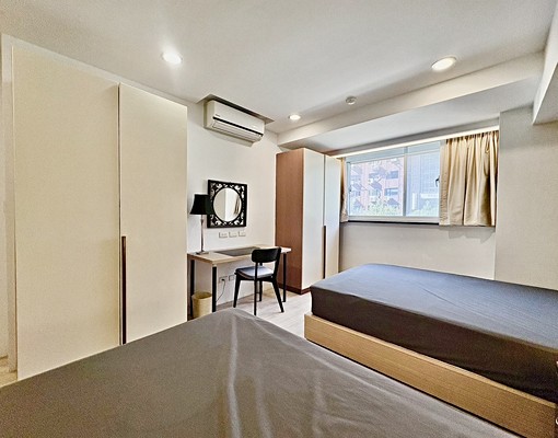 東區市中心❗忠孝敦化走路兩分鐘、整面採光✨雙捷運超方便🏡 - Image 9