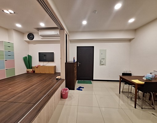 可寵、可租補、可入籍！淡海國小三房一廳還含車位及管理費！ - Image 1