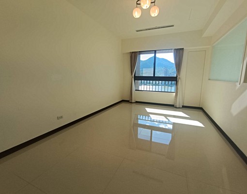 無敵河景.飯店式管理.回家終於可以好好放鬆4房平面車位~~ - Image 12