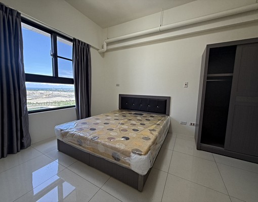 楠梓高大特區景觀3房平車含管可租補 - Image 1